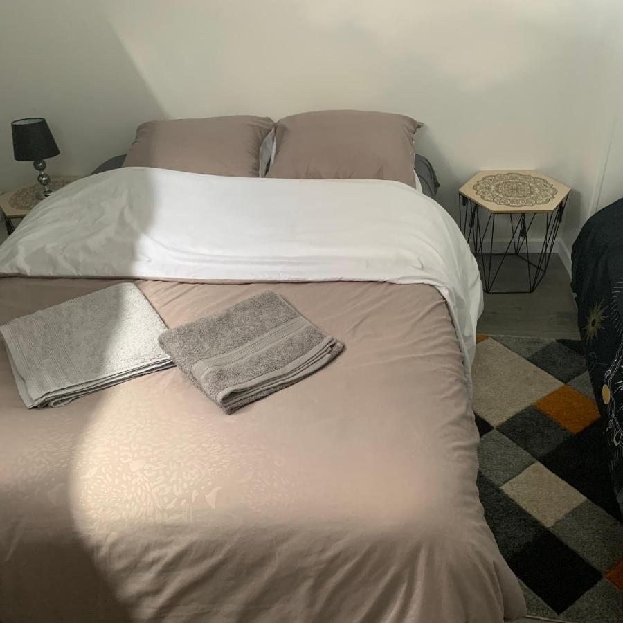 Le Mans 3 Appartements , proche de toutes commodités Exterior foto
